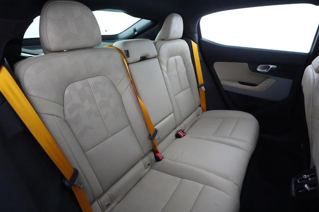 2022 Polestar 2
