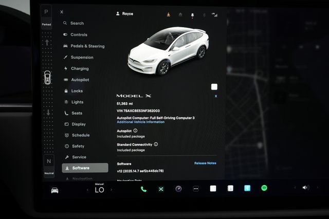 2022 Tesla Model X — photo 5 of 25