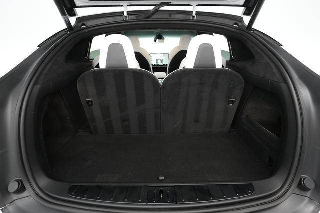 2022 Tesla Model X — photo 6 of 25