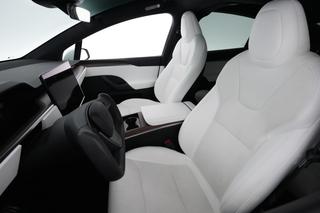2022 Tesla Model X — photo 3 of 25