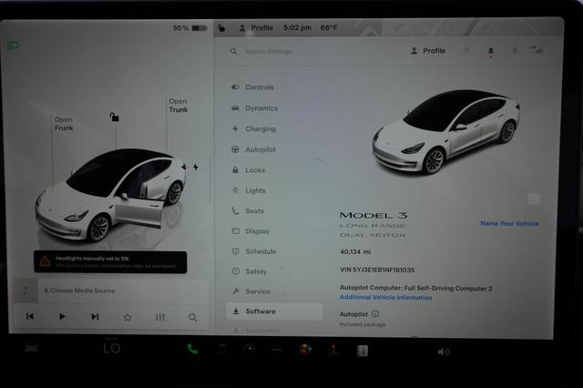 2022 Tesla Model 3 — photo 5 of 24