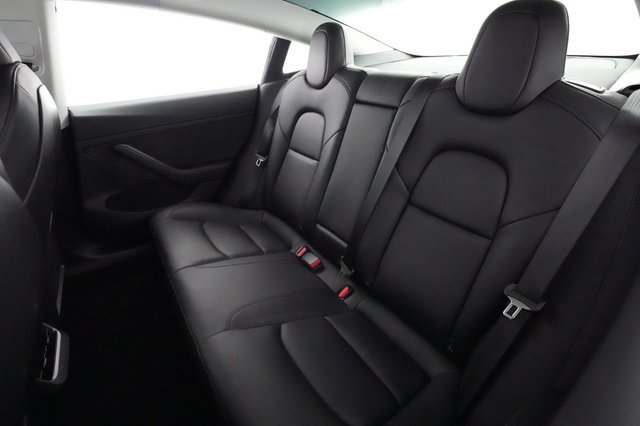 2022 Tesla Model 3 — photo 19 of 24