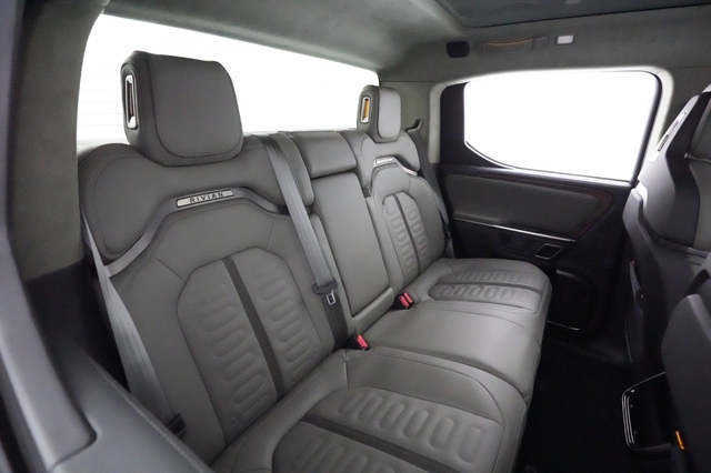 2024 Rivian R1T