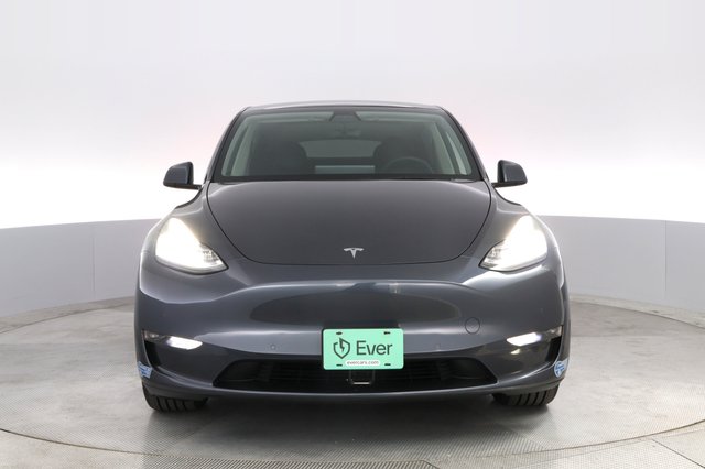 2021 Tesla Model Y — photo 9 of 25