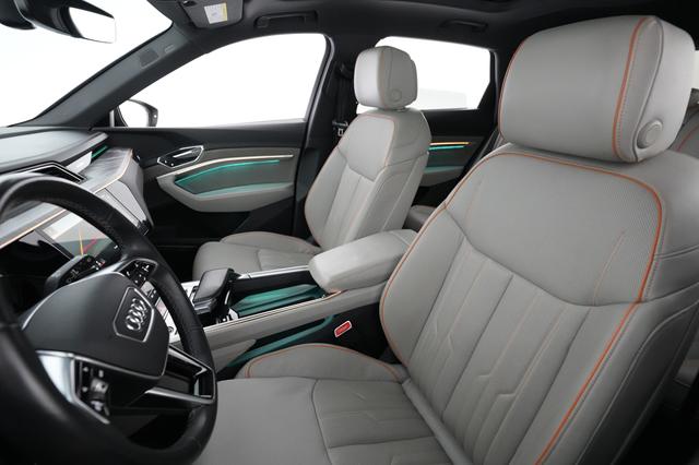 2023 Audi e-tron — photo 3 of 22