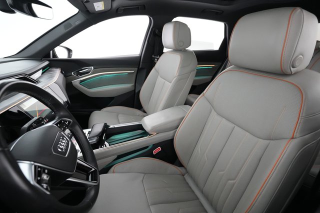 2023 Audi e-tron — photo 3 of 22