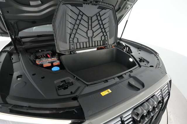 2023 Audi e-tron — photo 21 of 22