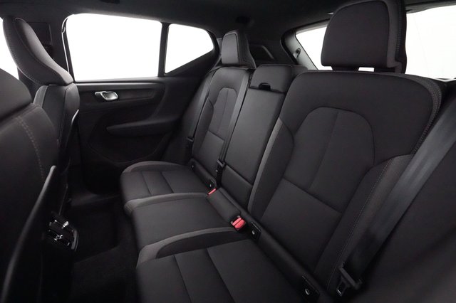 2023 Volvo XC40 Recharge — photo 19 of 25