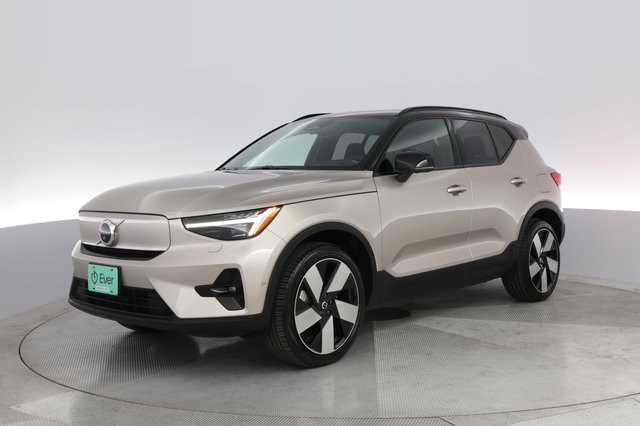 2023 Volvo XC40 Recharge — VIN YV4ED3UM0P2082218
