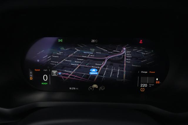 2022 Polestar 2 — photo 5 of 27