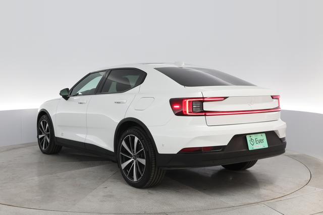2022 Polestar 2 — photo 8 of 27