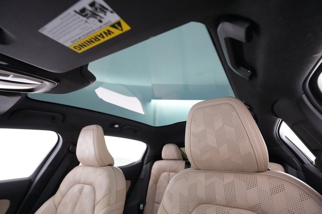 2022 Polestar 2 — photo 22 of 27