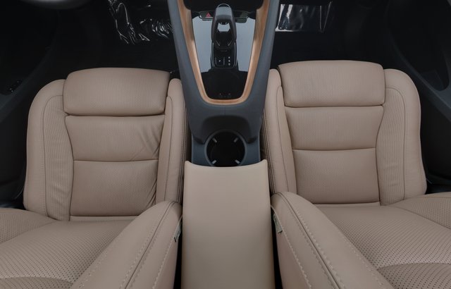 2022 Polestar 2 — photo 21 of 27