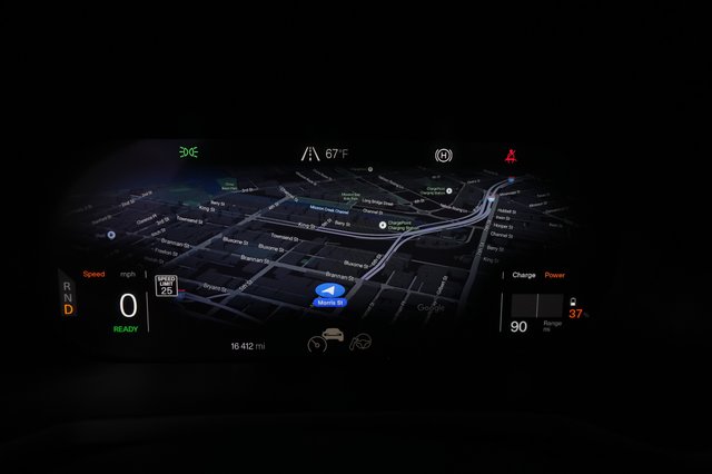 2022 Polestar 2 — photo 5 of 25