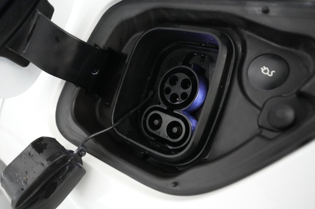 2022 Polestar 2 — photo 8 of 25