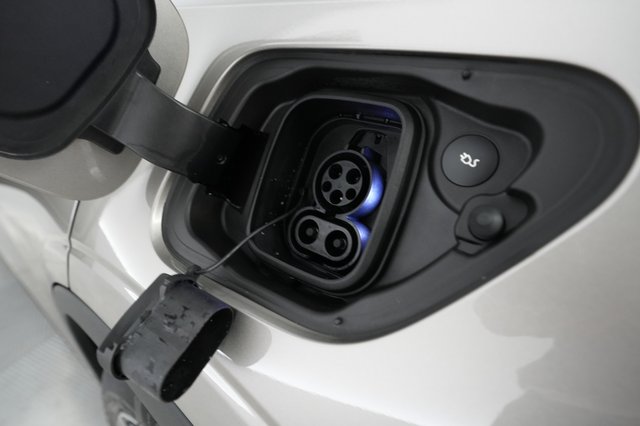 2021 Polestar 2 — photo 8 of 23
