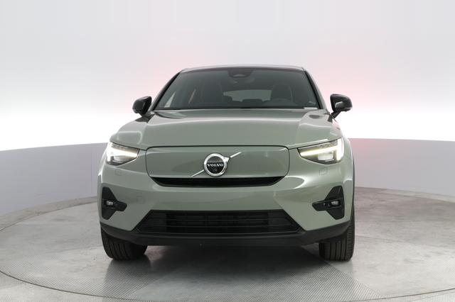 2023 Volvo C40 Recharge — photo 9 of 22
