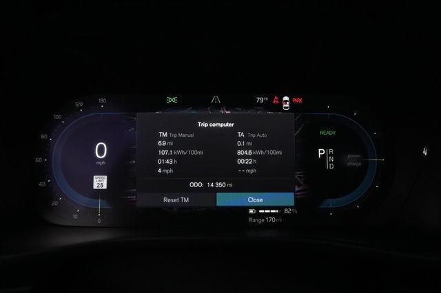 2023 Volvo C40 Recharge — photo 5 of 22