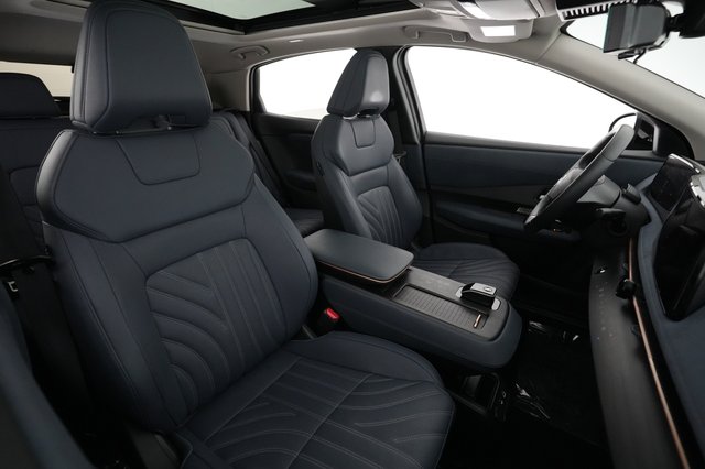 2024 Nissan Ariya — photo 18 of 21