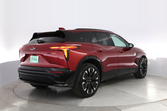 2024 Chevrolet Blazer EV — photo 2 of 20
