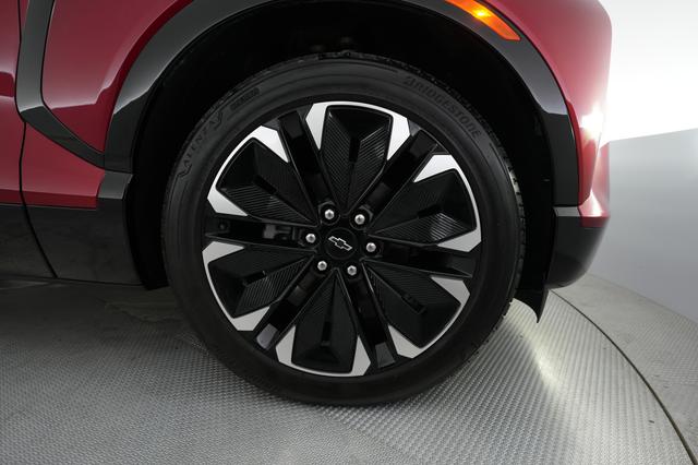 2024 Chevrolet Blazer EV — photo 7 of 26