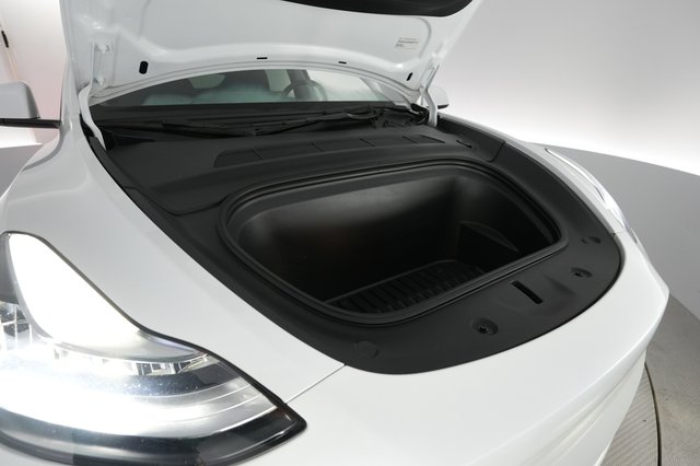 2023 Tesla Model Y — photo 22 of 30