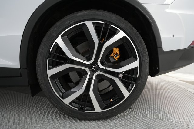 2022 Polestar 2 — photo 16 of 23