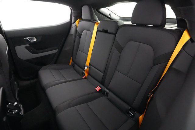 2022 Polestar 2 — photo 19 of 23