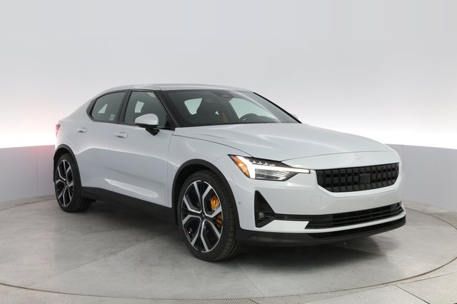 2022 Polestar 2 — photo 10 of 23