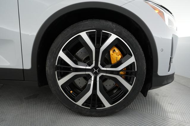 2022 Polestar 2 — photo 7 of 23