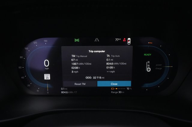 2023 Volvo C40 Recharge — photo 5 of 28