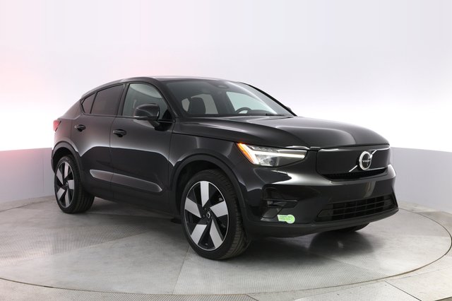 2023 Volvo C40 Recharge — photo 10 of 28