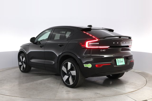 2023 Volvo C40 Recharge — photo 13 of 28