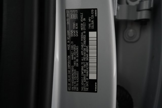 2022 Volvo XC40 Recharge — photo 28 of 28