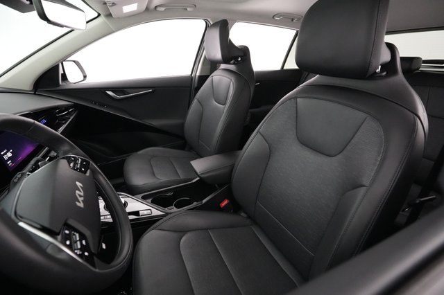 2023 Kia Niro EV — photo 3 of 21