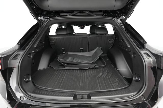 2024 Chevrolet Equinox EV — photo 6 of 22