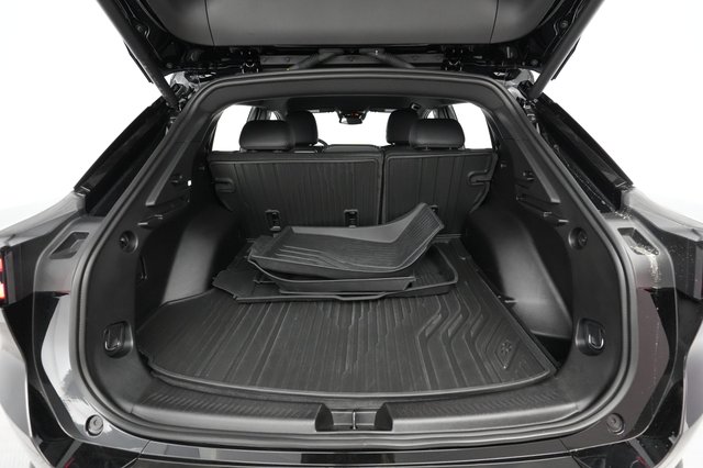2024 Chevrolet Equinox EV — photo 6 of 22