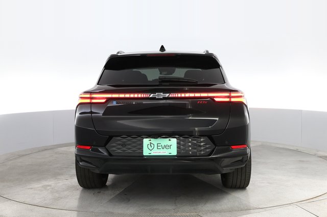 2024 Chevrolet Equinox EV — photo 12 of 22