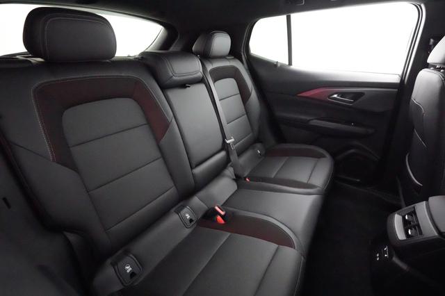 2024 Chevrolet Equinox EV — photo 4 of 22