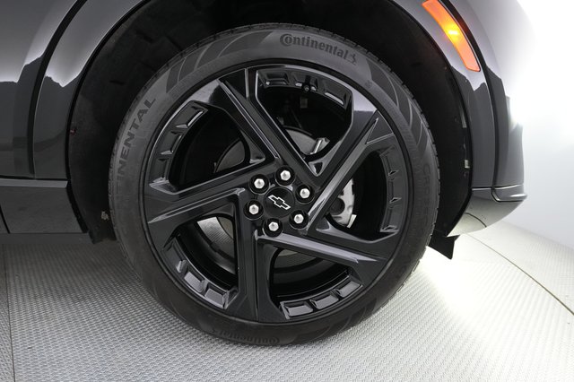 2024 Chevrolet Equinox EV — photo 7 of 22