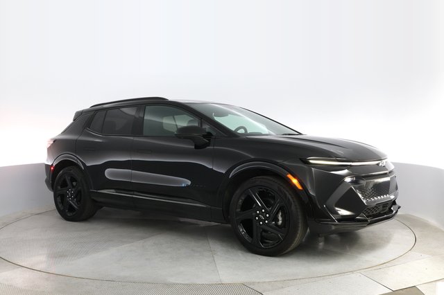 2024 Chevrolet Equinox EV — photo 11 of 22