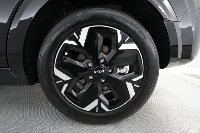 2024 Kia Niro EV — photo 15 of 21