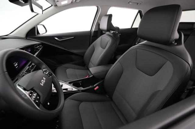 2024 Kia Niro EV — photo 3 of 21