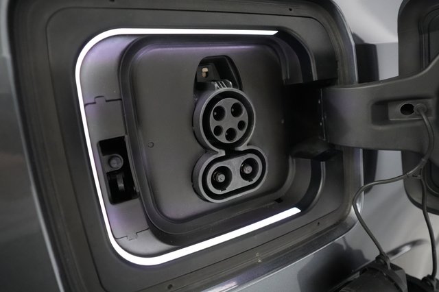 2018 BMW i3 — photo 8 of 21