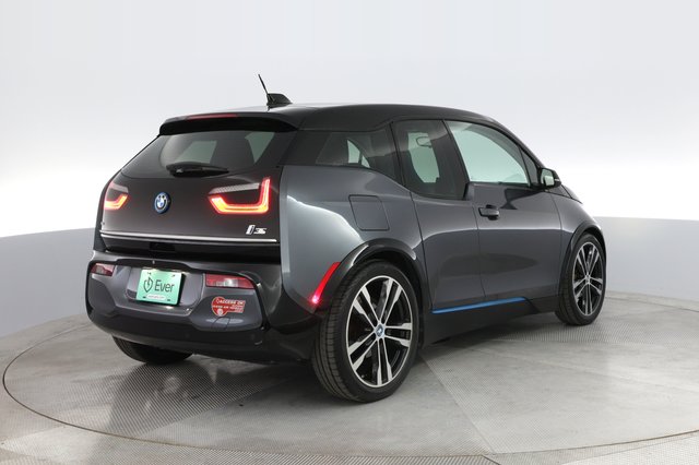 2018 BMW i3 — photo 2 of 21