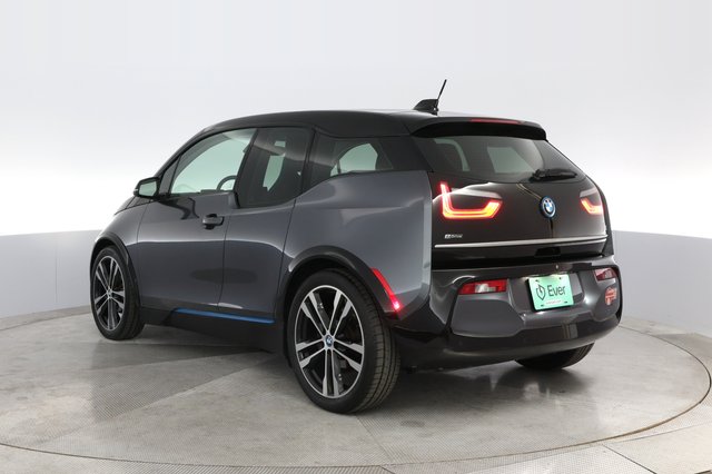 2018 BMW i3 — photo 13 of 21