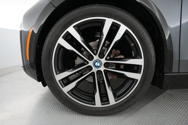 2018 BMW i3 — photo 15 of 21