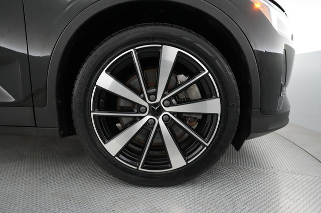 2022 Polestar 2 — photo 7 of 22