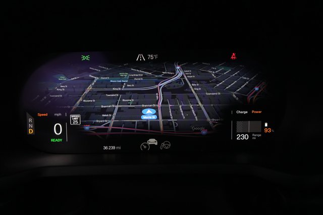 2022 Polestar 2 — photo 5 of 22