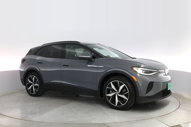 2023 Volkswagen ID.4 — photo 11 of 23